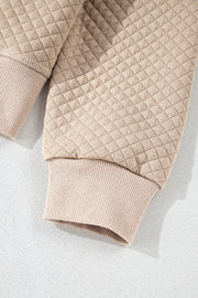 Casual quilted long sleeve top and shorts set, parchment