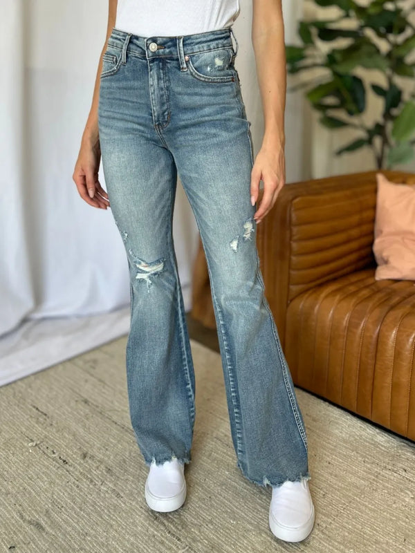 Judy Blue Jeans - Medium Rise Tummy Control Flare Denim