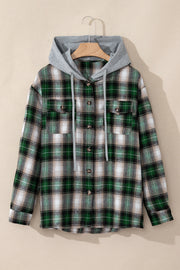 Plaid shacket with long sleeves in soft polyester-cotton blend