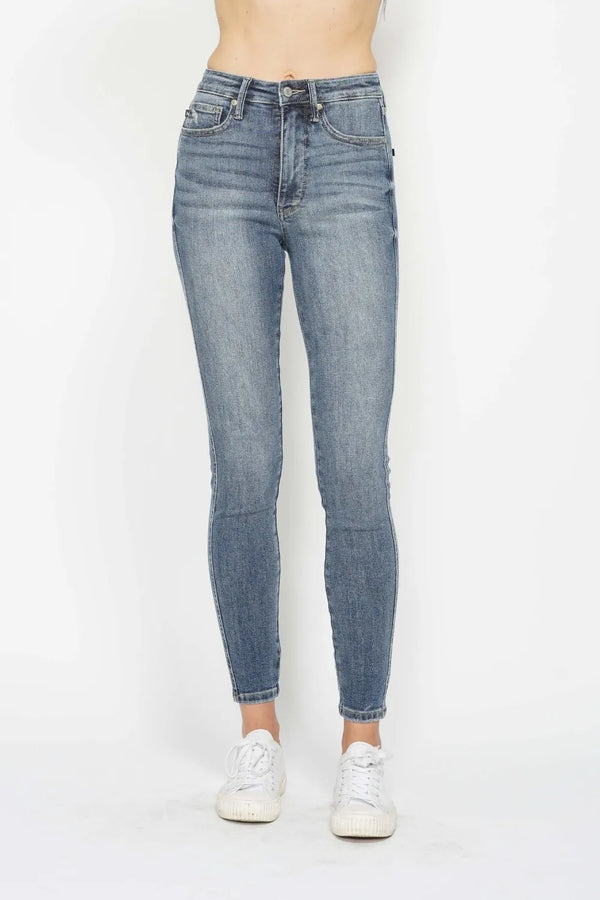 Judy Blue Jeans — High-Rise Tummy Control Contrast Wash Skinny Jeans