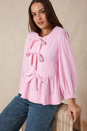 Crew neck striped blouse with relaxed shift silhouette
