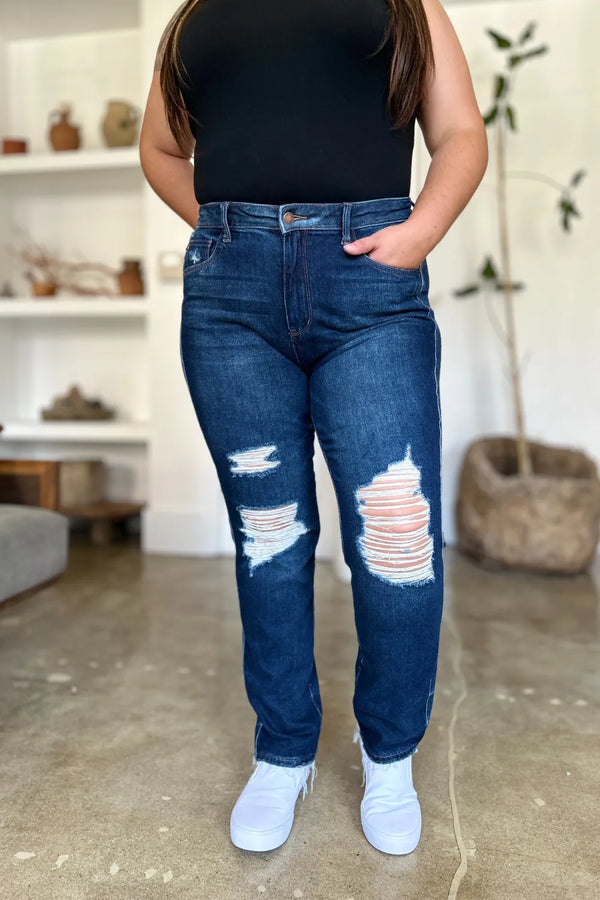 Judy Blue High Waist Straight Leg Jeans – Heavy Distressed Raw Hem
