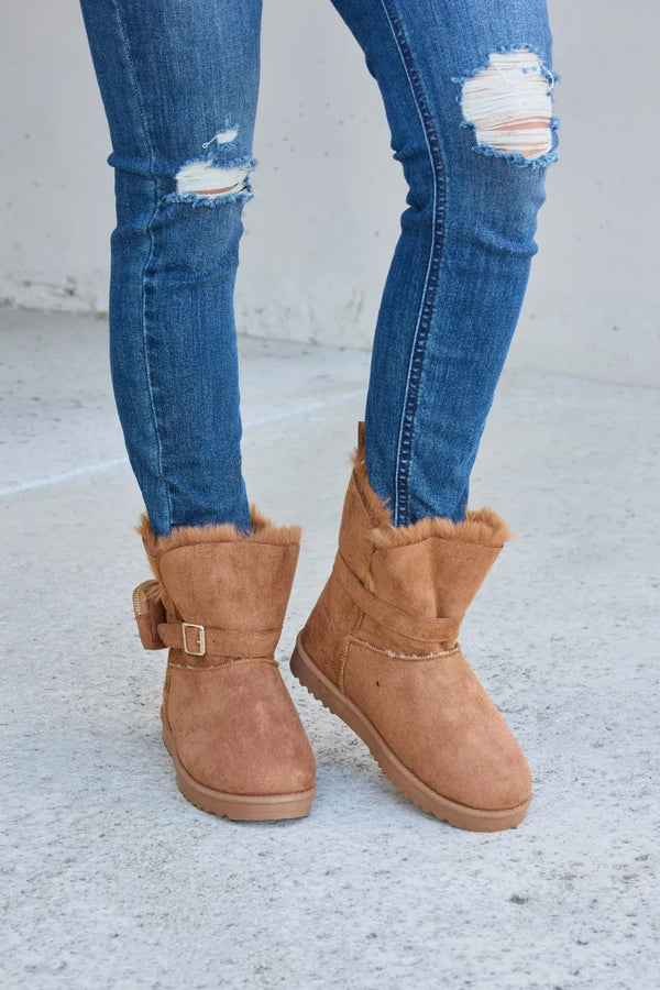 Black Boots for Women — Forever Link Plush Thermal Flat Boots