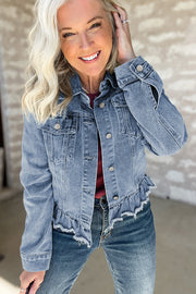 Denim jacket with functional flap pockets in shift silhouette