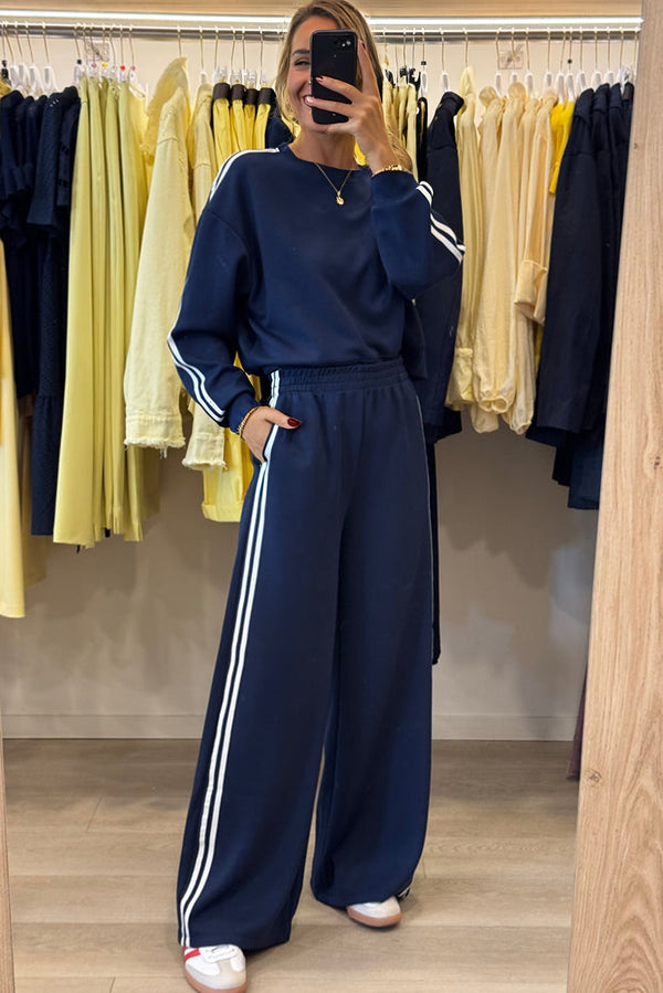 Cotton Sweatpants & Varsity Striped Pullover 2-Piece Set — Fiery Red
