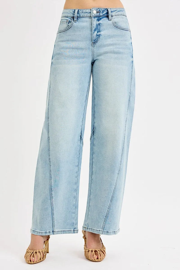 Barrel Jeans Mid Rise Fit — Plus Size Light Wash Denim