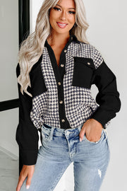 Black-and-white houndstooth shacket with long sleeves in 100% polyester