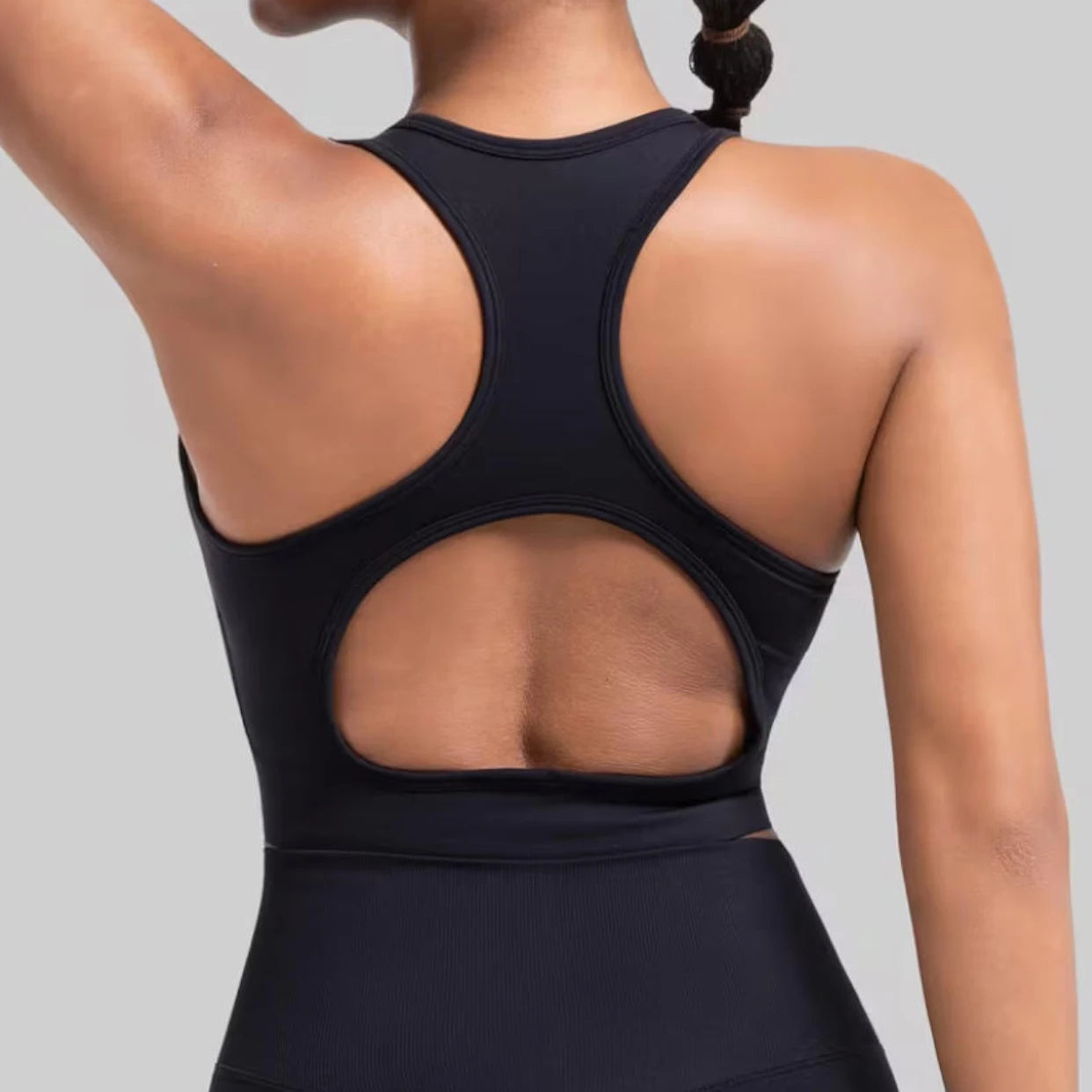 Women's Backless Strappy Sports Bra Anti-exposure  Shockproof Yoga Bra Soft Breathable Fitness  Running Pilates Bra