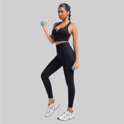 Shockproof strappy sports bra for yoga and running