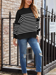 Vintage-style pullover in polyester-cotton knit blend, warm and soft