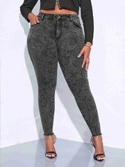 High-stretch skinny jeans with a smooth lengthening line