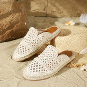 Rounded toe mesh sandals with smooth microfiber lining