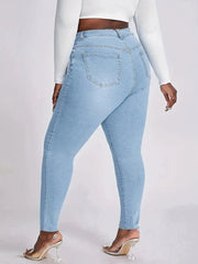 Full-length pencil silhouette skinny jeans in light blue by Maanga
