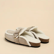 Warm fleece-lined Maanga slippers for at-home lounging