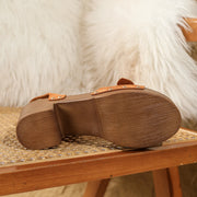 Lightweight wedge sandals with round toe and natural wood-look heel