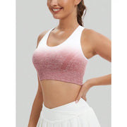 High-support seamless sports bra for yoga and running