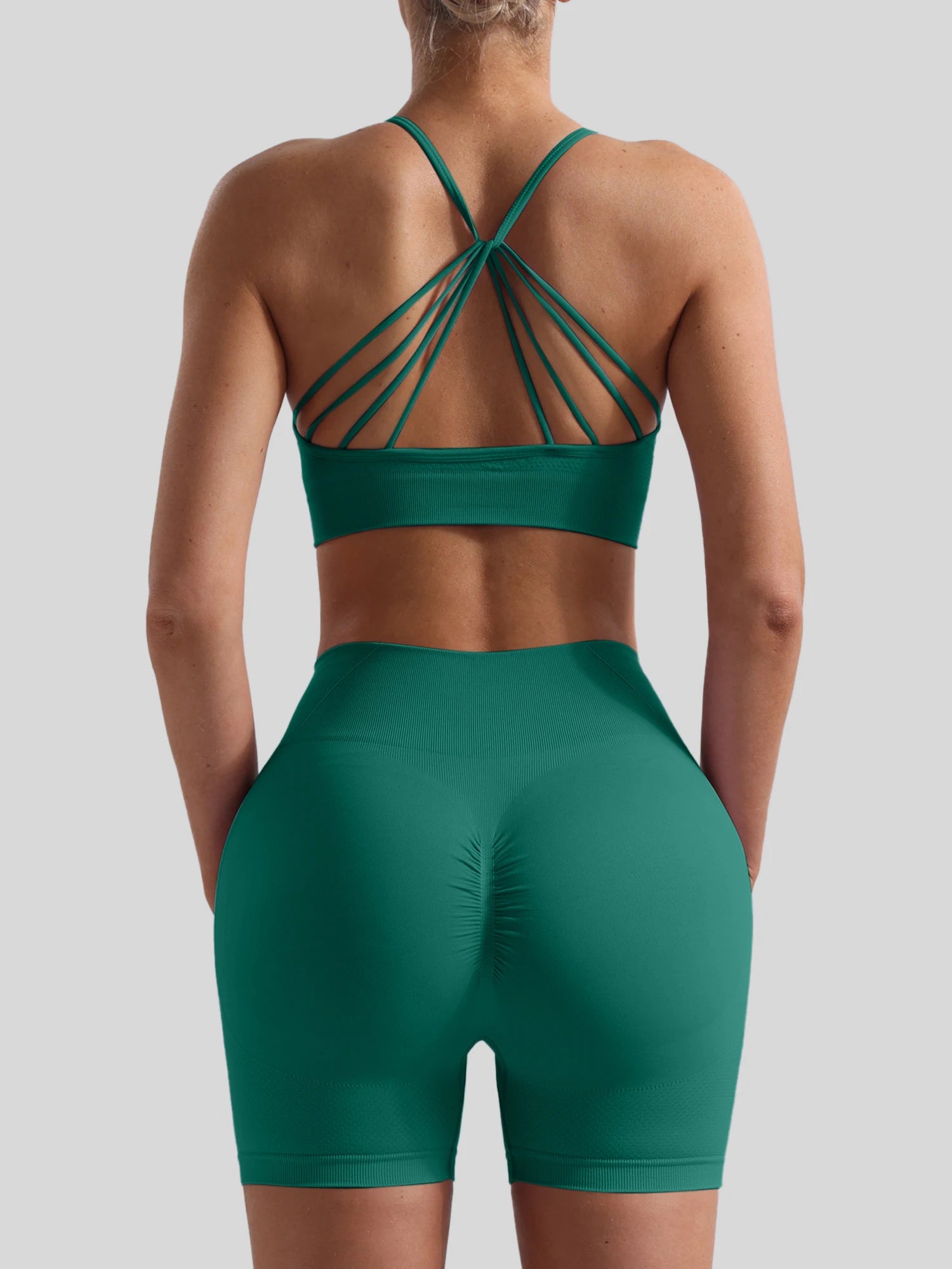 Seamless Yoga Set for Women — Sports Bra & High-Waisted Shorts