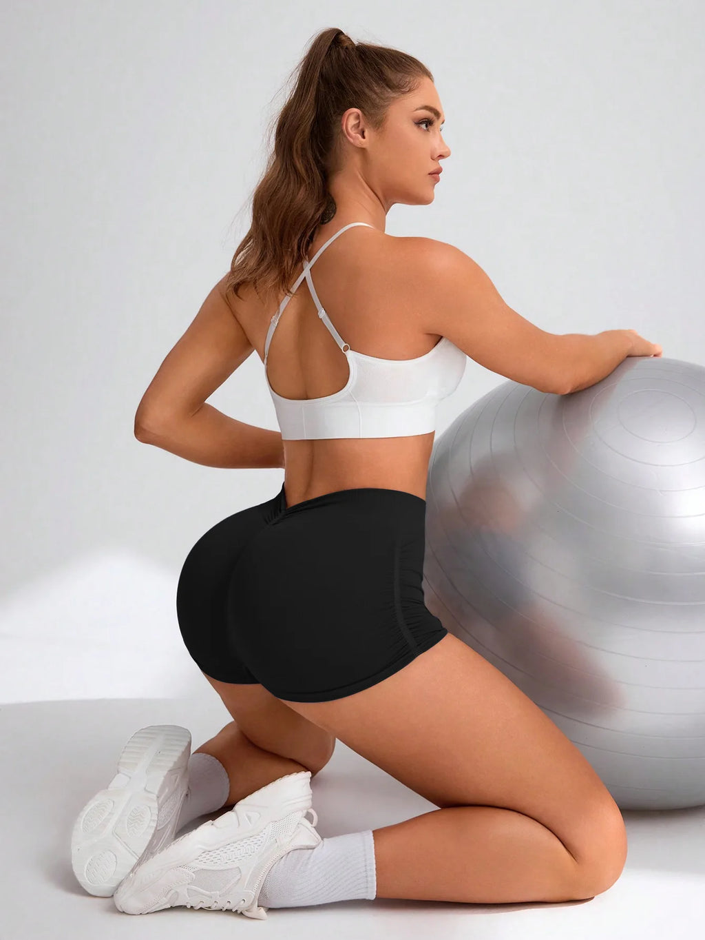 Workout Shorts for Women Scrunch Butt Lifting 3''- Medium Waisted Booty Workout Volleyball Yoga Seamless Shorts