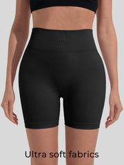 Breathable quick-dry scrunch shorts for sweaty training sessions