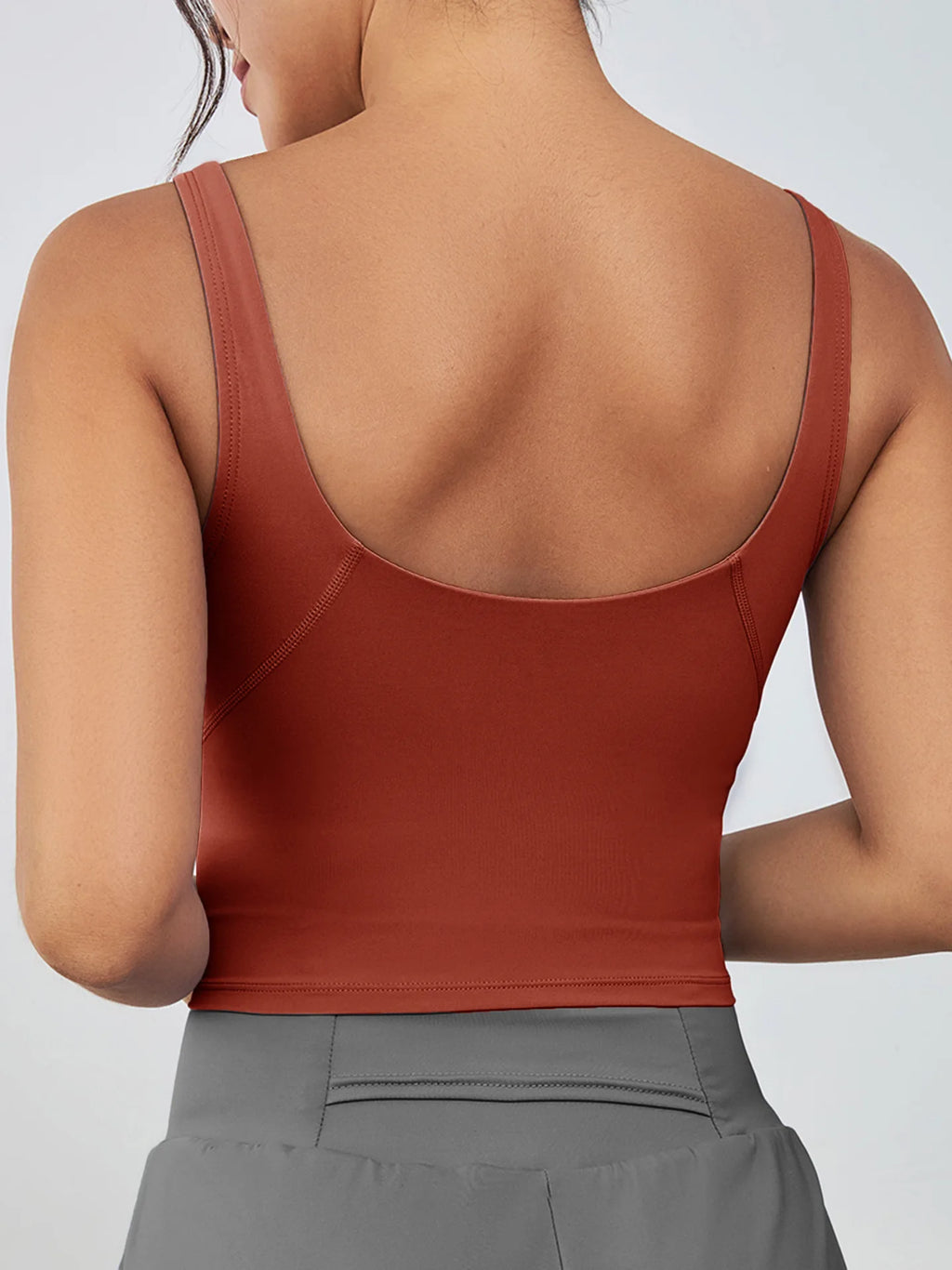 Women's Breathable High Support Yoga Sports Bra With Removable Chest Pads Lightweight Sleeveless Tank Tops for Workout Running