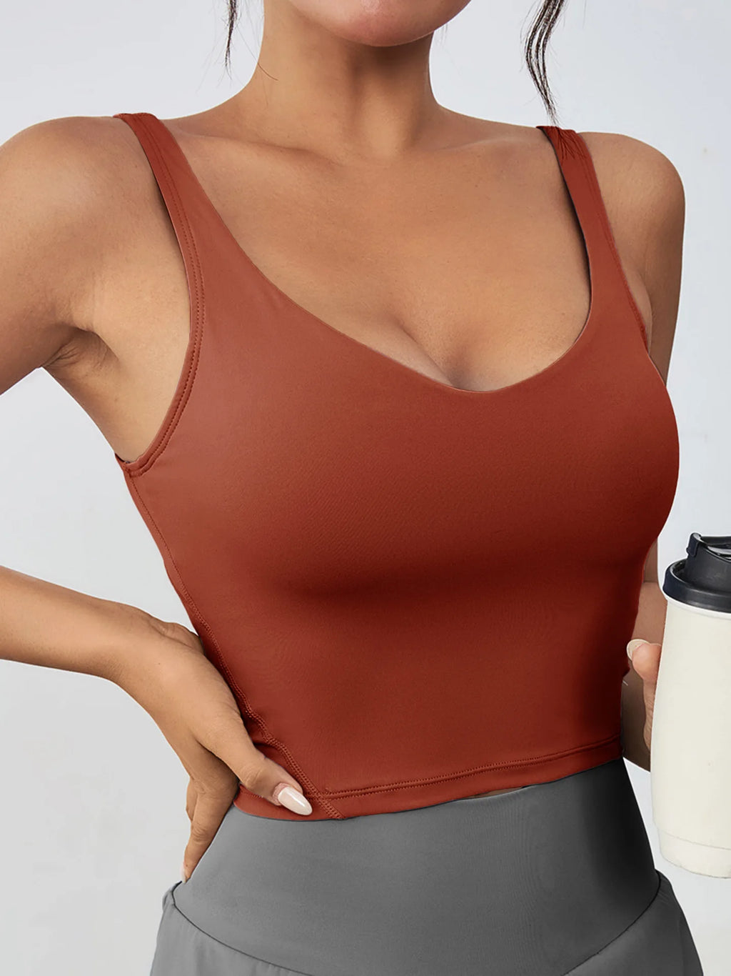 Women's Breathable High Support Yoga Sports Bra With Removable Chest Pads Lightweight Sleeveless Tank Tops for Workout Running