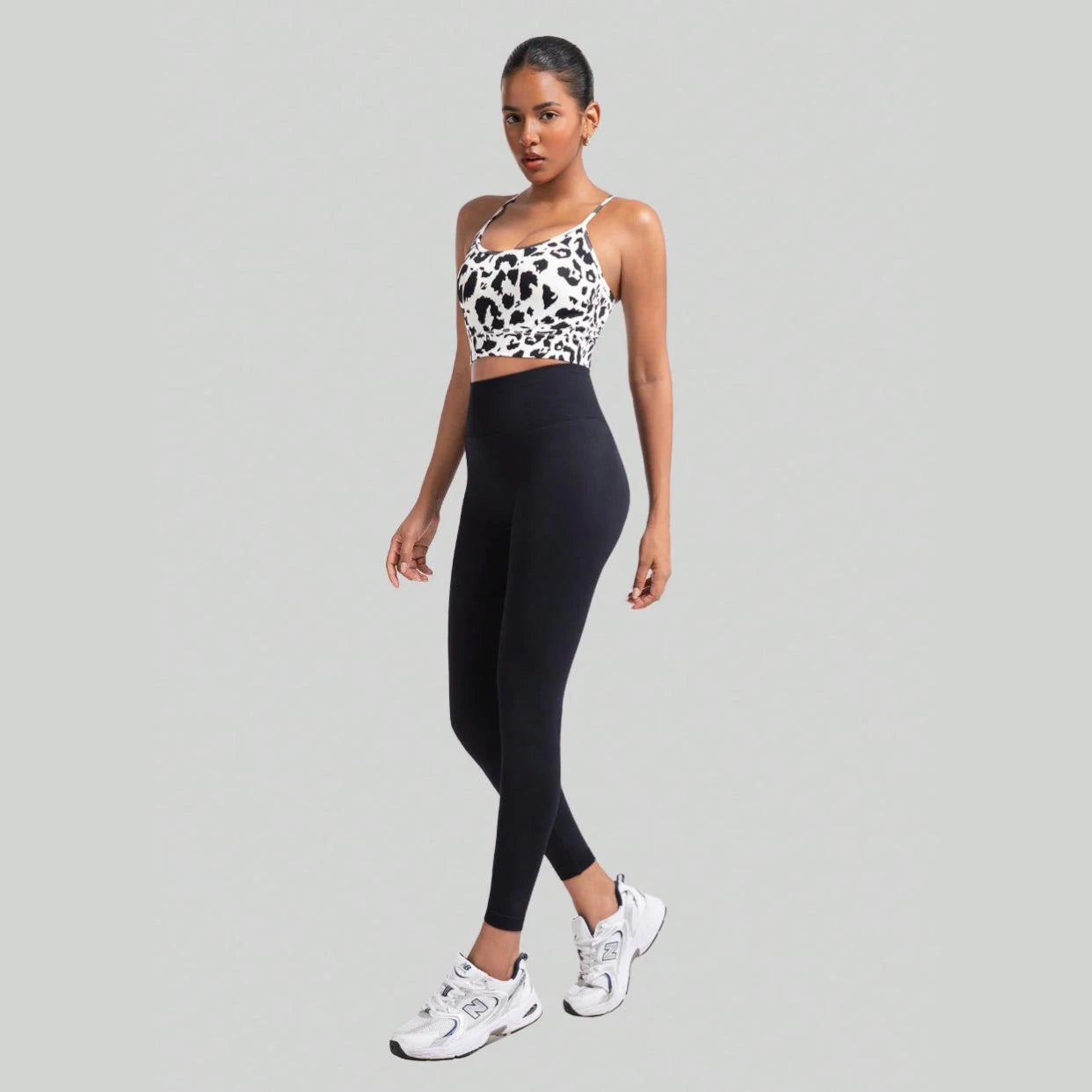 Women's Floral Print Crisscross Spaghetti Straps Sports Bra High Support Backless Breathable Yoga Tank Top for Fitness Running