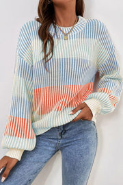 Textured colorblock sweater with long bubble sleeves