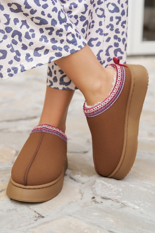 Chestnut Contrast Print Suede Slip On Snow Boots