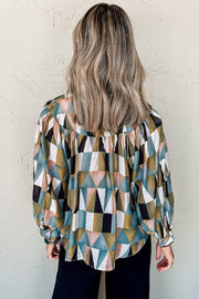 Geometric print long balloon sleeve shirt in a loose fit