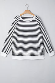 Casual striped sweatshirt with relaxed drape and crew neck