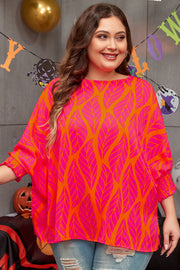 Plus size floral blouse with round crew neckline detail